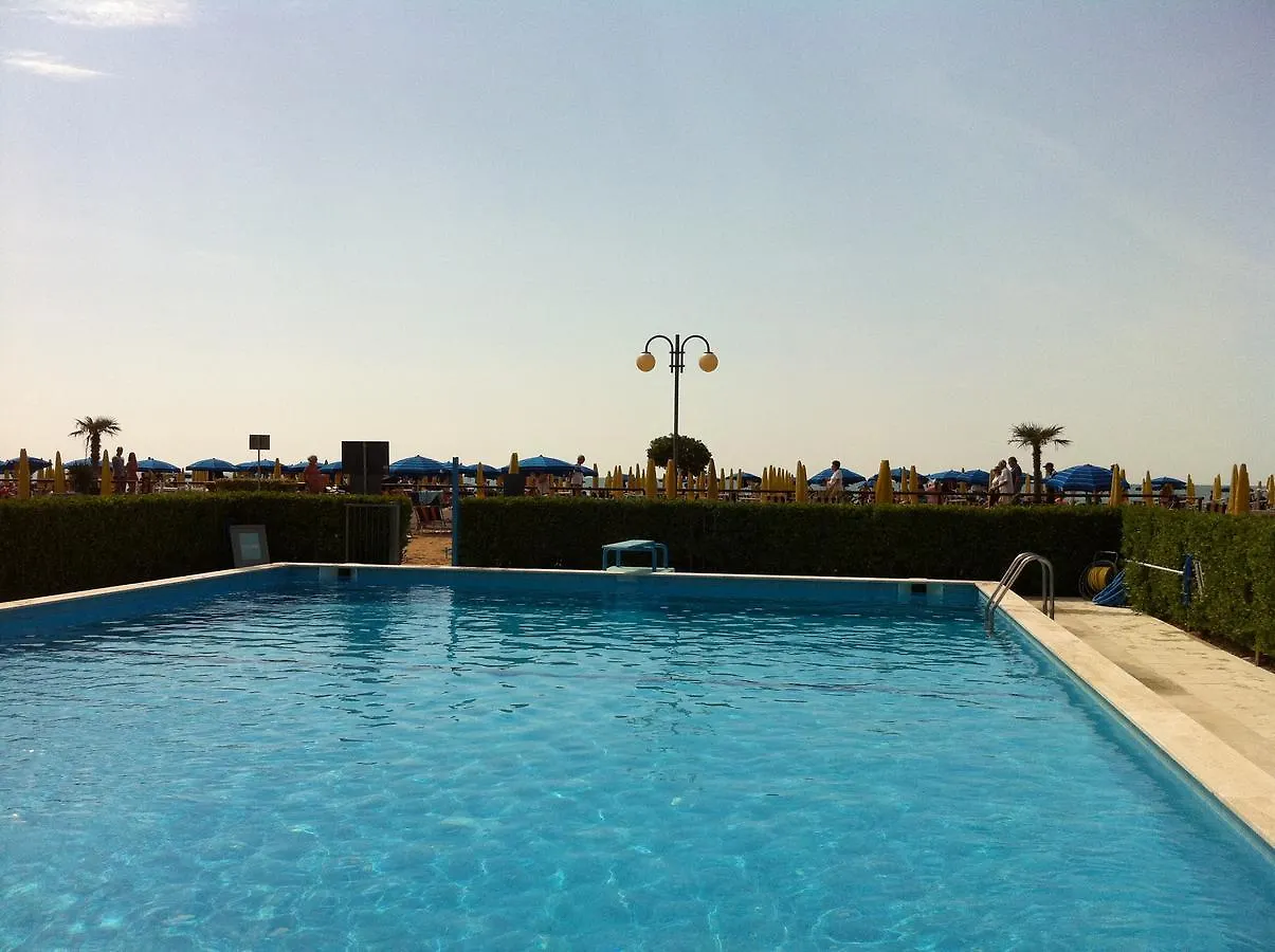 Residence Zeta - Walterigato Apartments Solo Per Famiglie Lido di Jesolo 0*,  İtalya